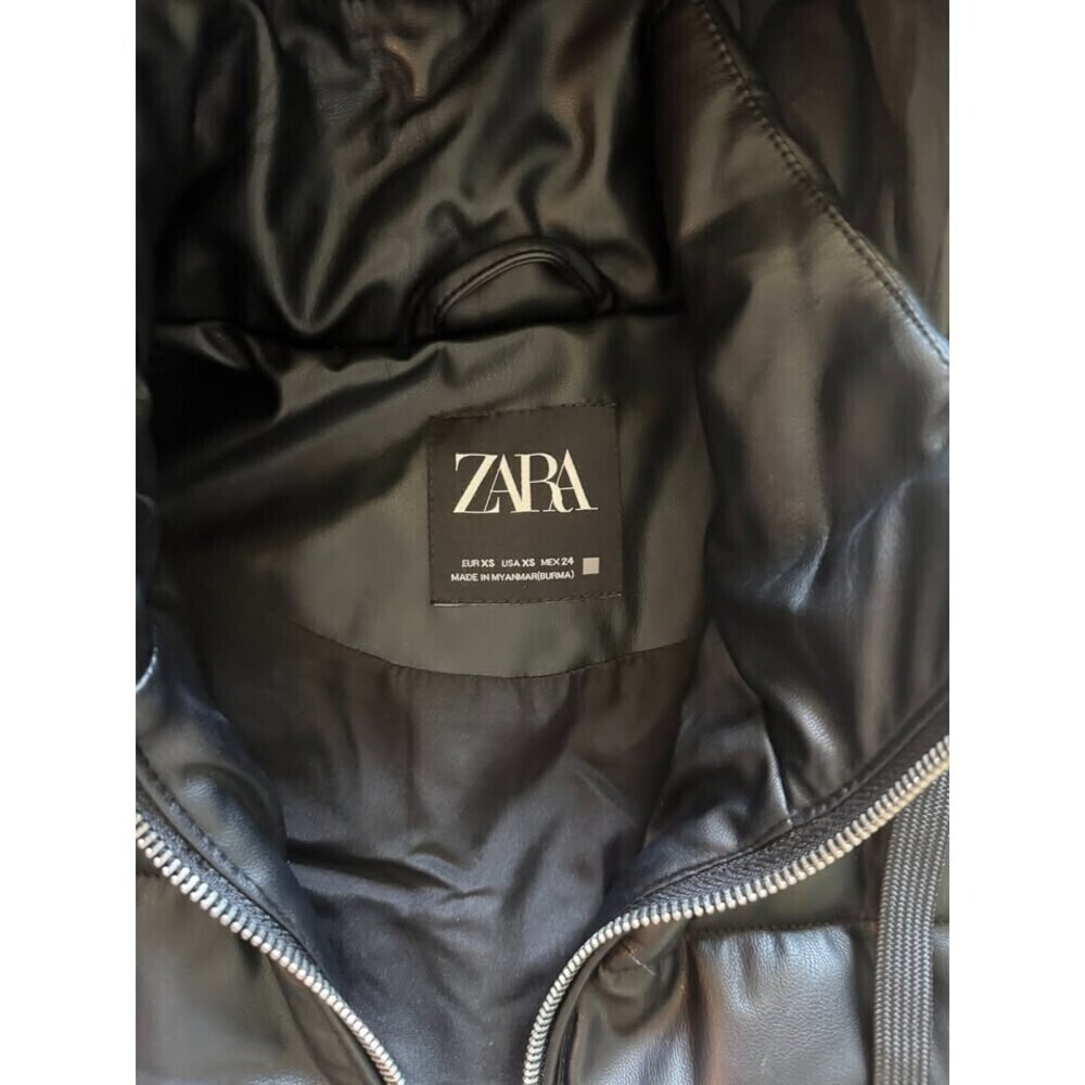 Black Long Puffer Vest - Size XS - Picture 3 of 5